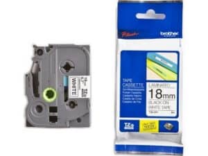 PTOUCH Nastro, plastific. nero/bianco TZe-241 PT-2450DX 18 mm