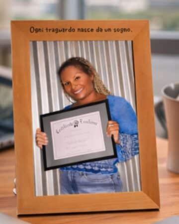 Cornice in legno personalizzata