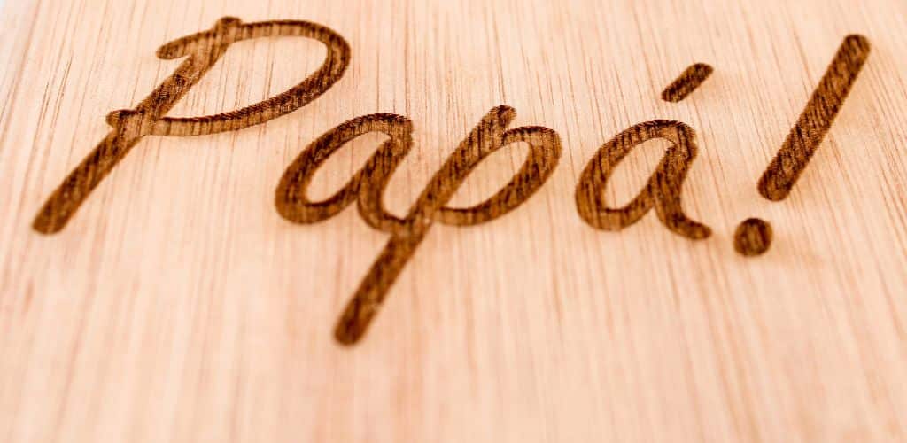 Incisione laser su legno