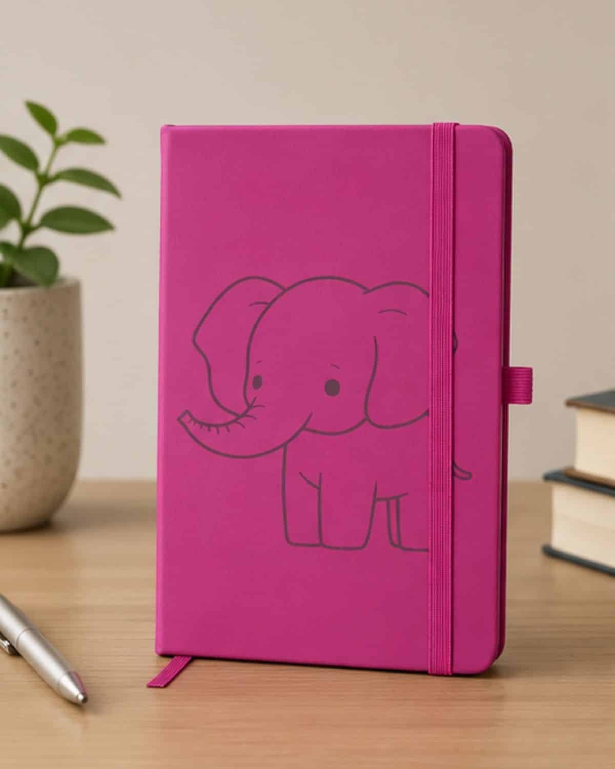 Taccuino a righe pink personalizzato