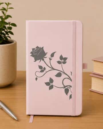 Sketchbook personalizzato di colore rosa