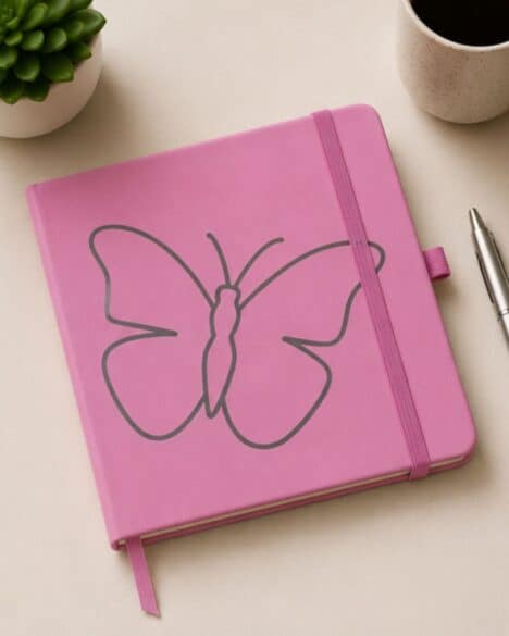 Sketchbook personalizzato di colore rosa