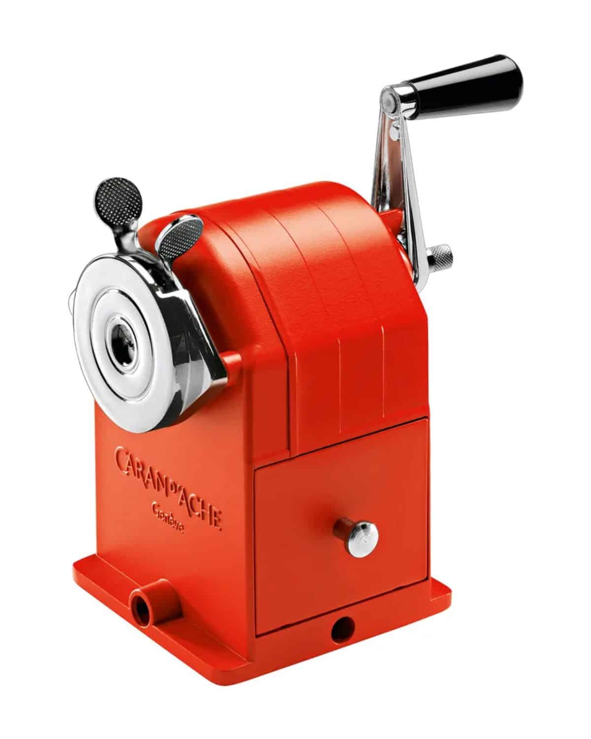 CARAN D'ACHE Temperamatite rosso personalizzato