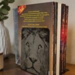 Sostegno per libri in acciaio colore nero prsonalizzato