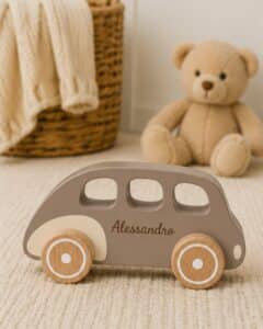 Autobus in Legno Personalizzato Marrone